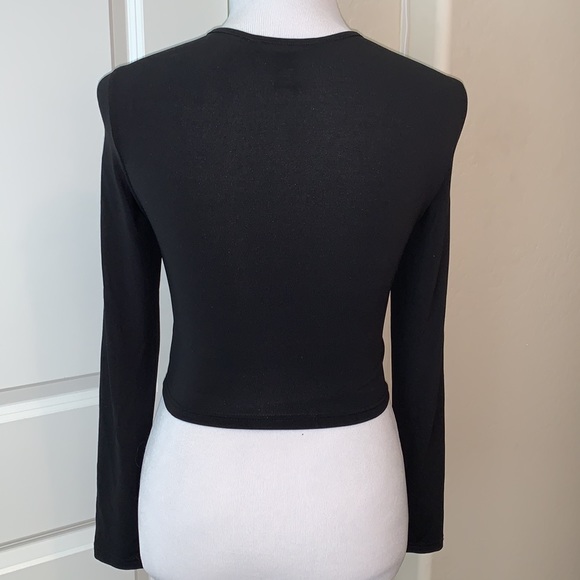 FOREVER 21 BRAND NEW SIZE SMALL BEAUTIFUL LONG SLEEVE CROP TOP - Picture 5 of 10